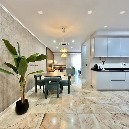 Bright And Spacious In