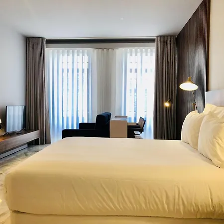 公寓 Bright And Spacious In 波尔图